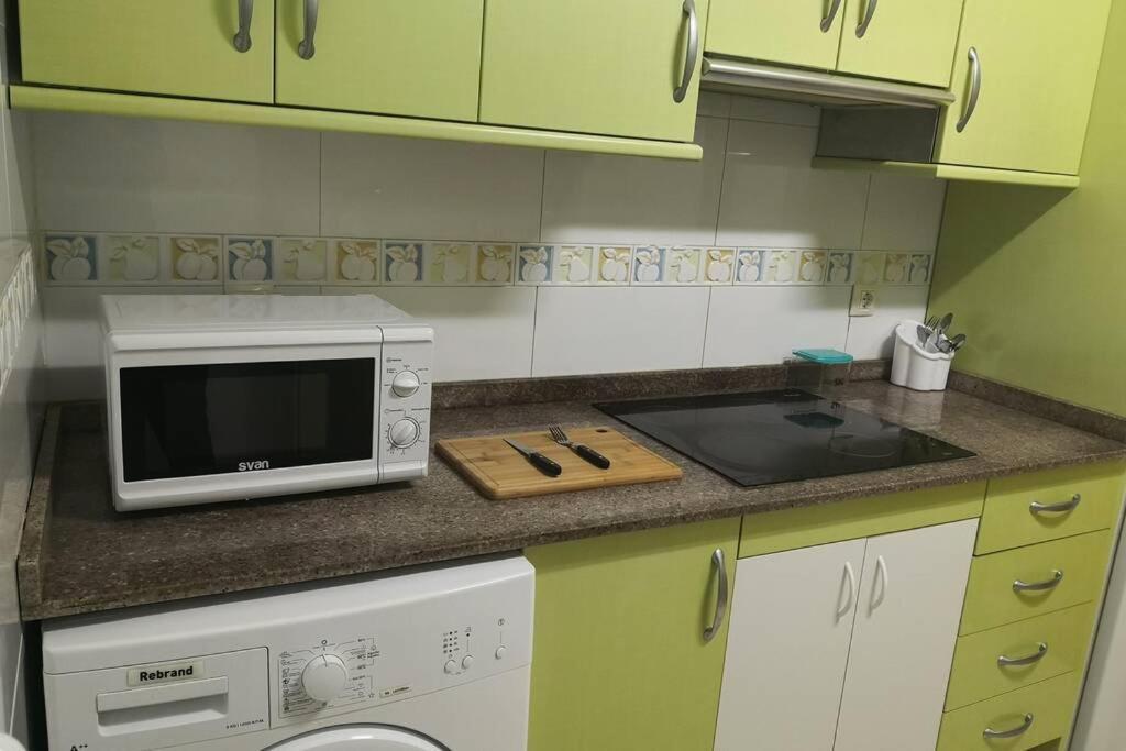 Centro Roquetas 5 Minutos De La Playa En Coche Garaje Solo Si Esta Disponible Apartment Рокетас де Мар Екстериор снимка