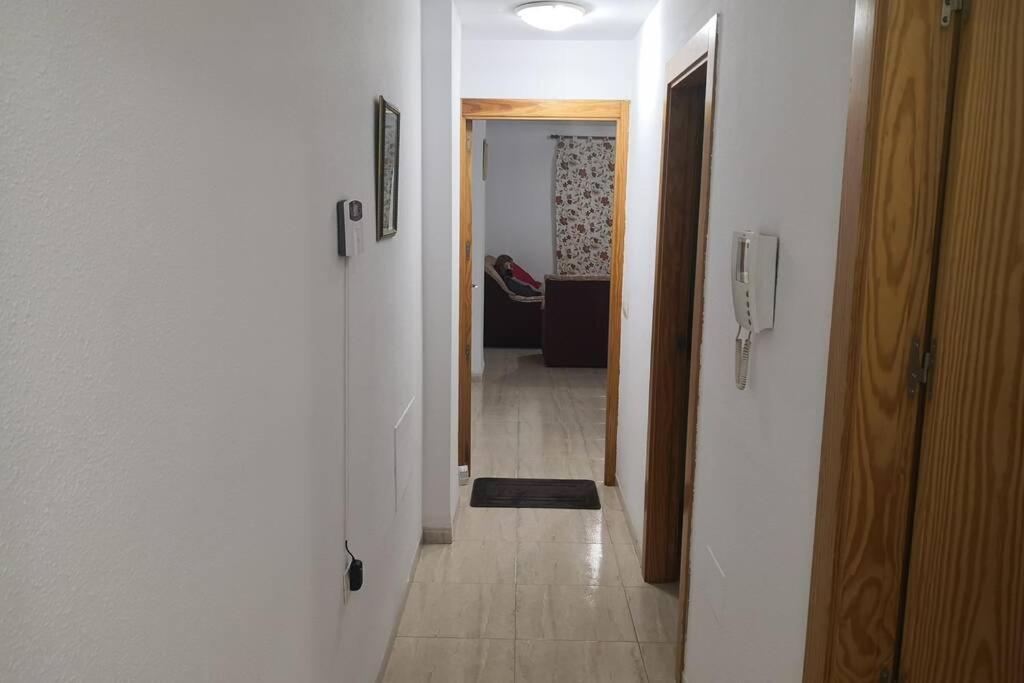 Centro Roquetas 5 Minutos De La Playa En Coche Garaje Solo Si Esta Disponible Apartment Рокетас де Мар Екстериор снимка