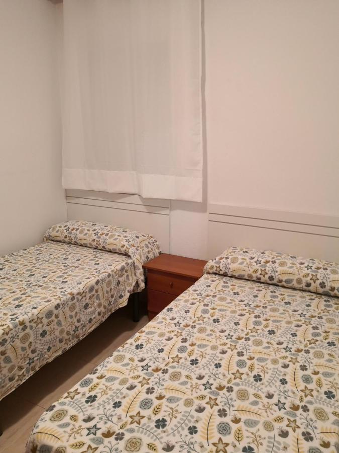 Centro Roquetas 5 Minutos De La Playa En Coche Garaje Solo Si Esta Disponible Apartment Рокетас де Мар Екстериор снимка